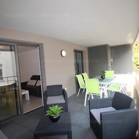 Hsud0116 Terracotta كان