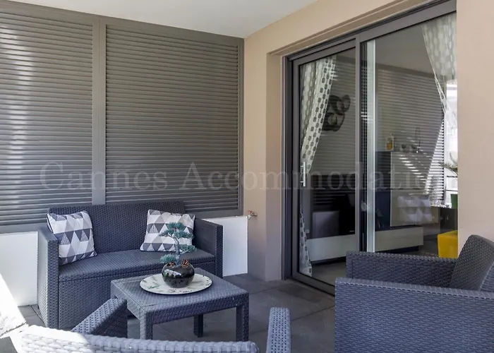 Hsud0116 Terracotta * Cannes